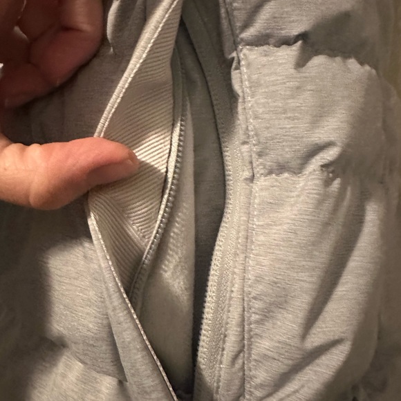 Prana Shiroms Long Puffer Down Vest with Removable Faux Fur Trim- Small - Picture 5 of 16